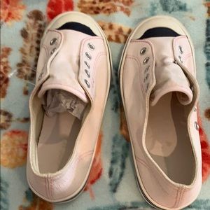 Girls slip on sneaker